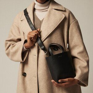 MICRO HEATHER TOTE BAG IN BLACK | LOVE & LORE [INDIGO/CHAPTERS)